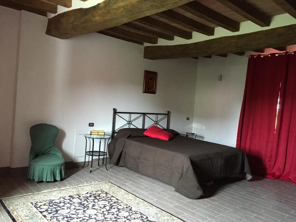 La Residenza Piacentina Bed and Breakfast Vigolzone Værelse billede
